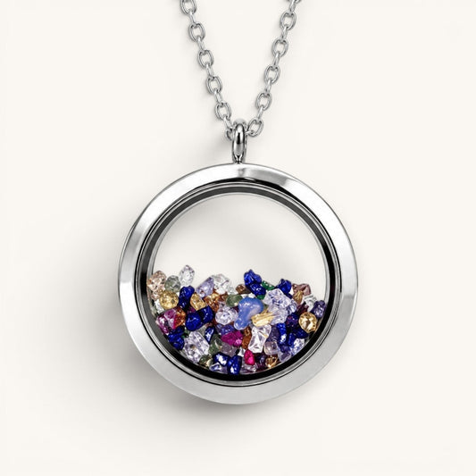 Collar Moment Cielo Estrellado con medallón de acero quirúrgico y cristales de colores brillantes en su interior