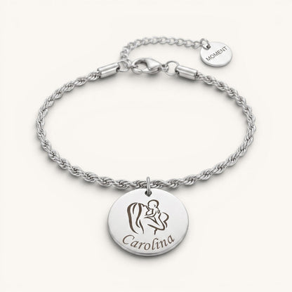 Pulsera Moment de acero inoxidable con cadena de cuerda y medalla redonda personalizada con grabado de madre e hijo.